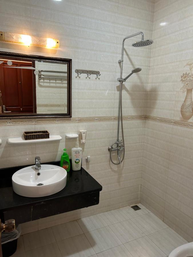 Halong Starlight Inn & Travel ハロン エクステリア 写真