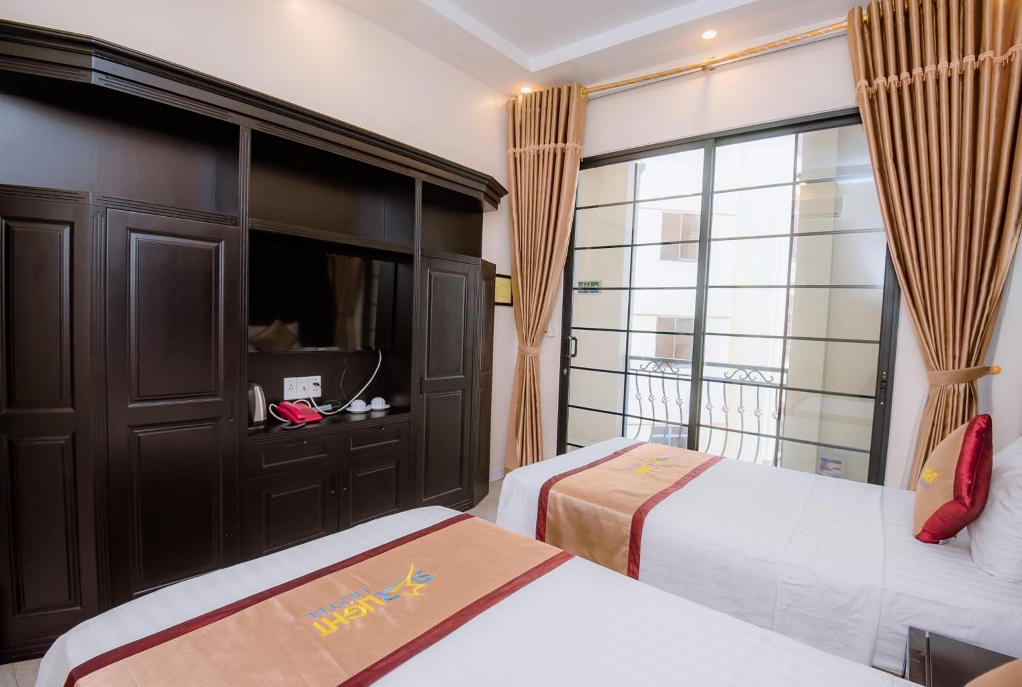 Halong Starlight Inn & Travel ハロン エクステリア 写真