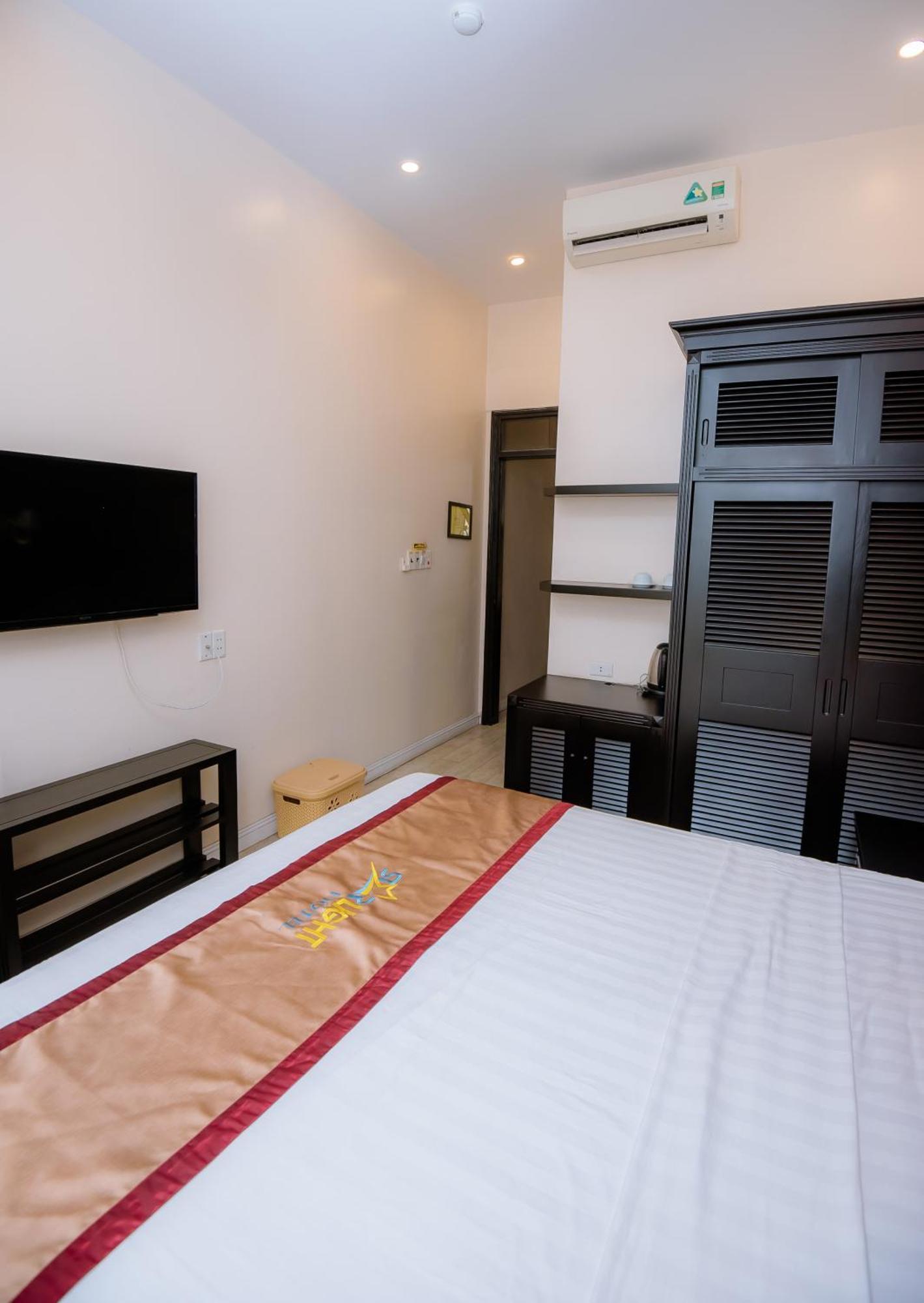 Halong Starlight Inn & Travel ハロン エクステリア 写真